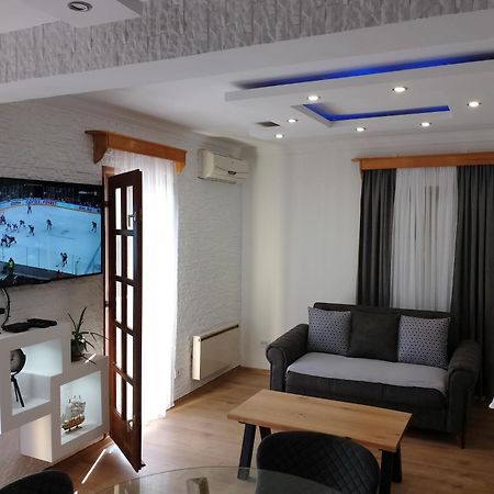 Apartment Ksenija Kotor Eksteriør billede