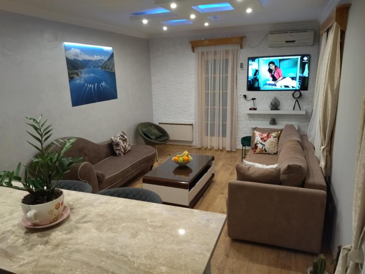 Apartment Ksenija Kotor Eksteriør billede
