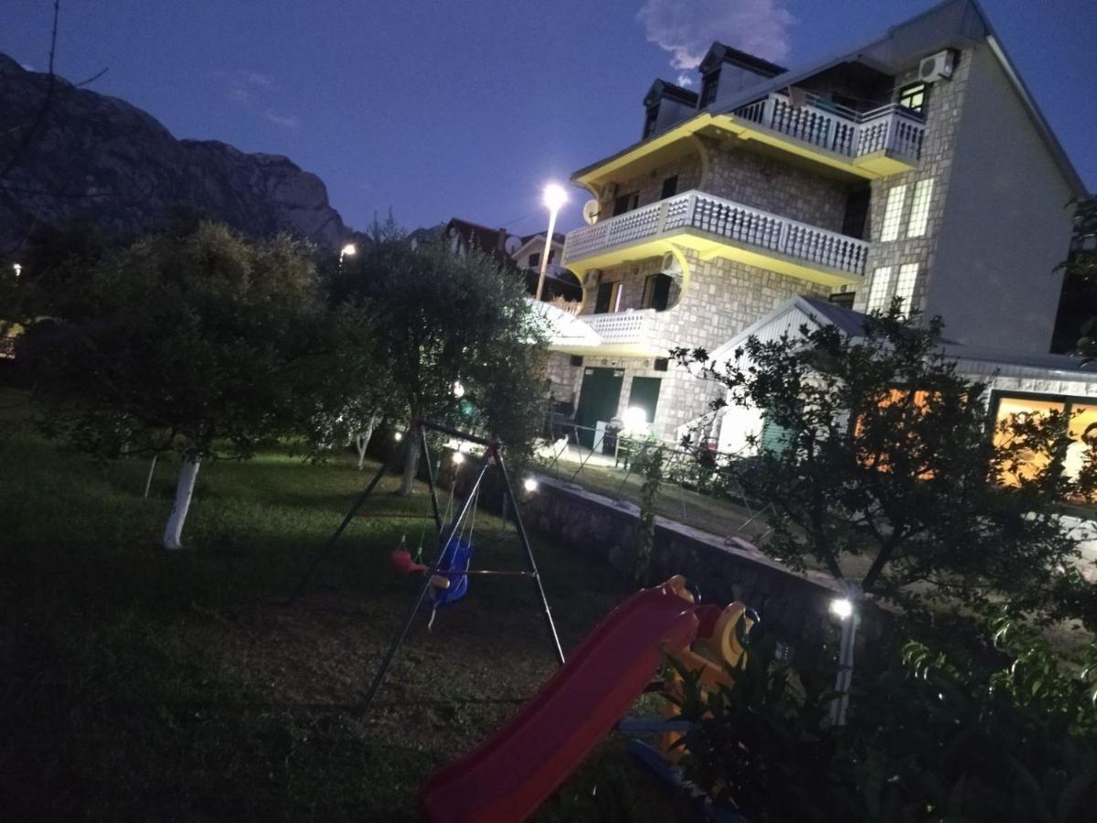 Apartment Ksenija Kotor Eksteriør billede