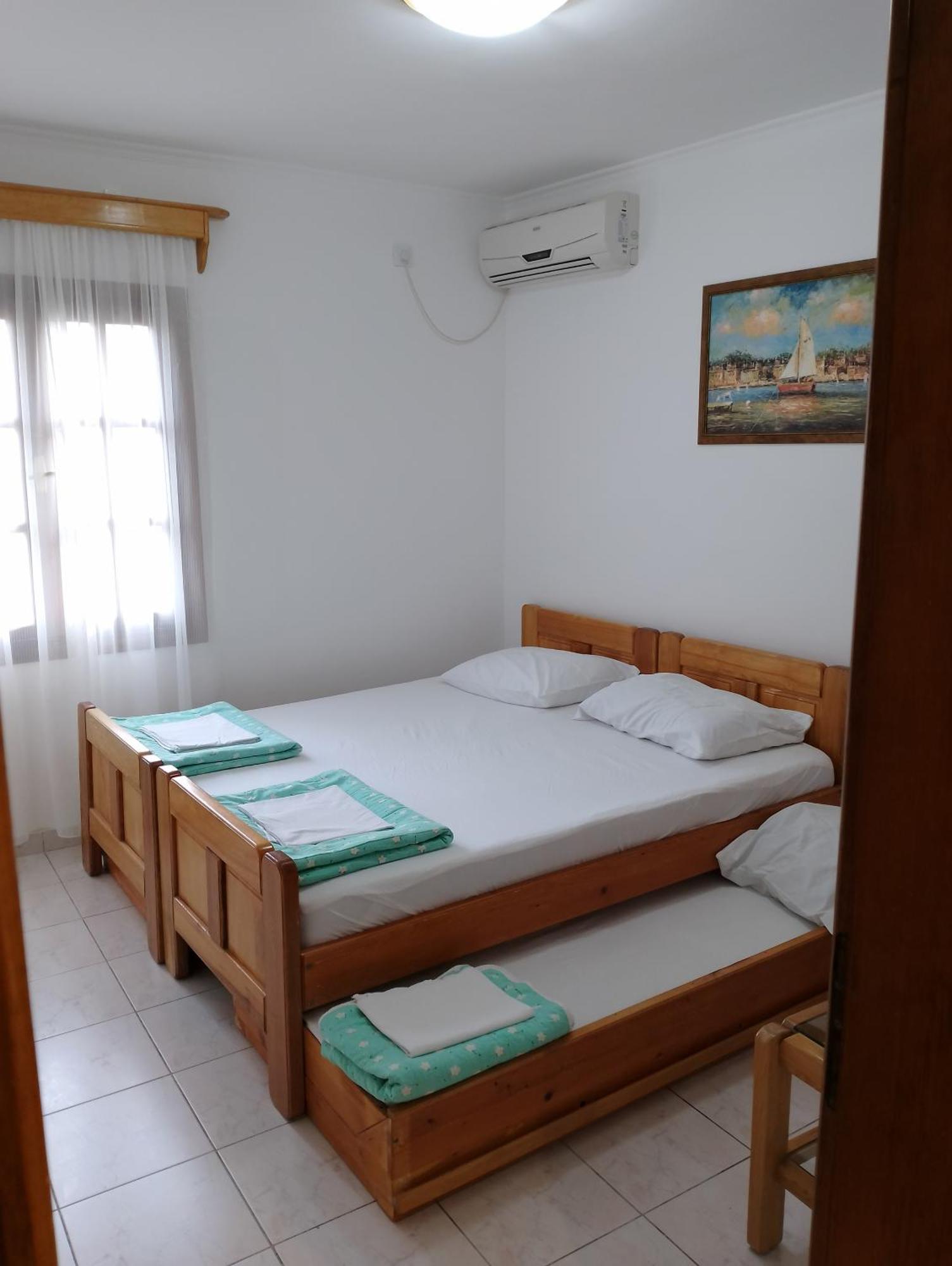 Apartment Ksenija Kotor Eksteriør billede